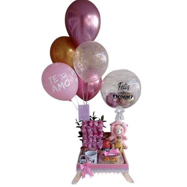 Desayuno sorpresa con rosas rosadas, peluche, Bonyurt y globos
